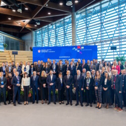 Gosti i domaćini konferencije „Kako iskoristiti znanje i poslovni potencijal povratnika u Hrvatsku” (Credit: mdu.gov.hr) Ante Trbara Kako iskoristiti znanje i poslovni potencijal povratnika u Hrvatsku